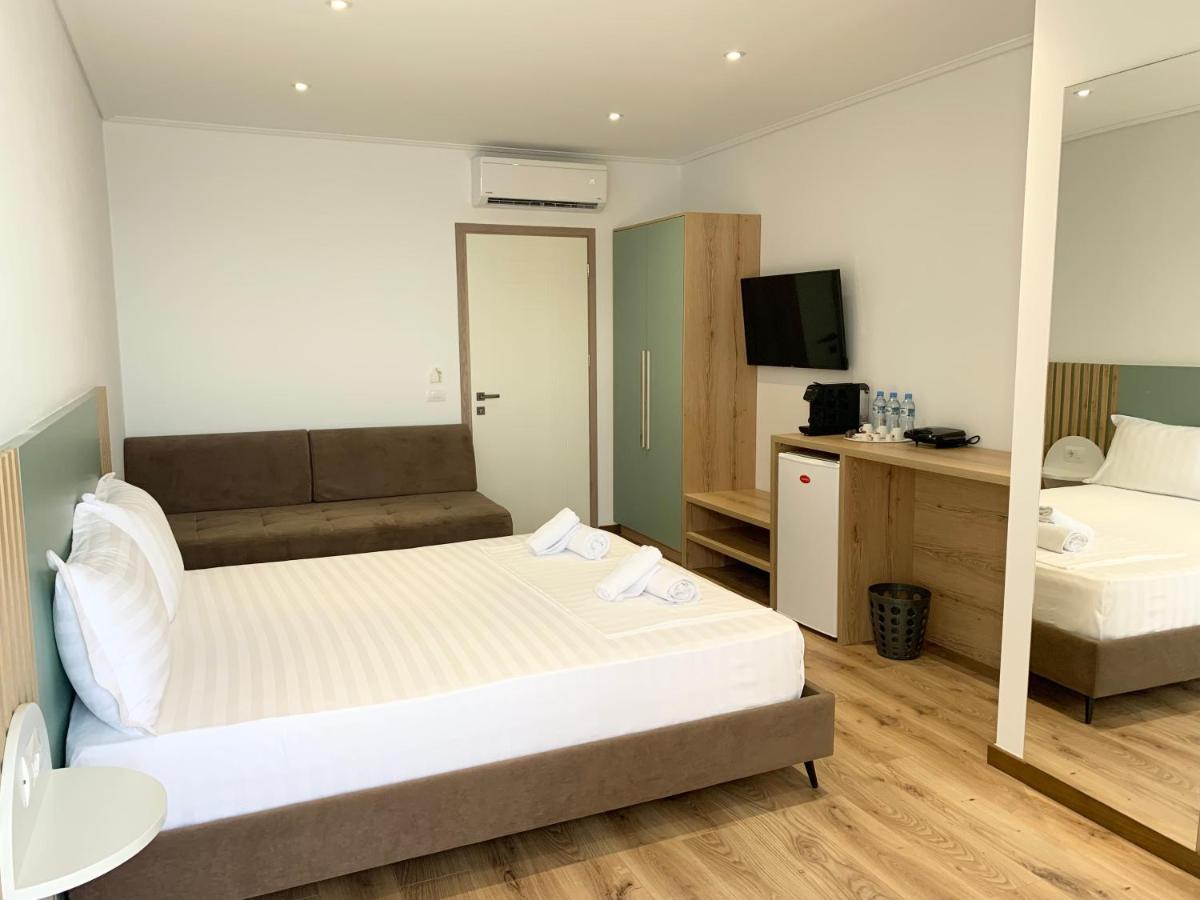 Duka Apts Sarandë Esterno foto