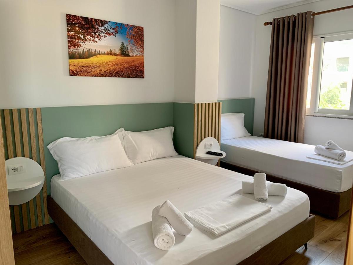 Duka Apts Sarandë Esterno foto