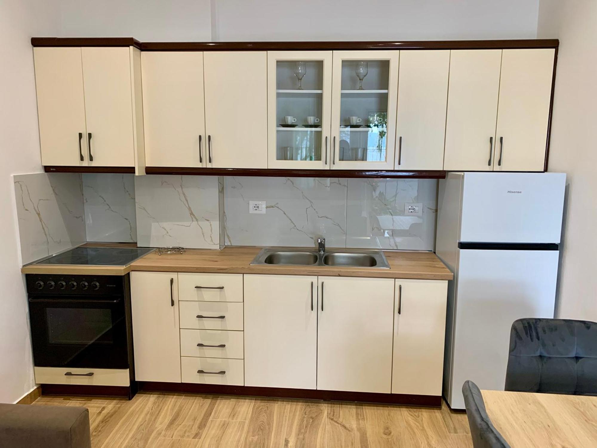 Duka Apts Sarandë Esterno foto